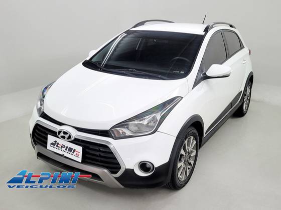 HYUNDAI HB20X 1.6 16V STYLE FLEX 4P MANUAL